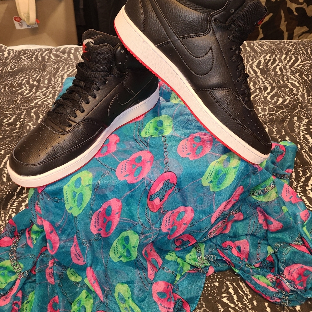 NIKE Court Vision Mid Sneakers Sz. 11